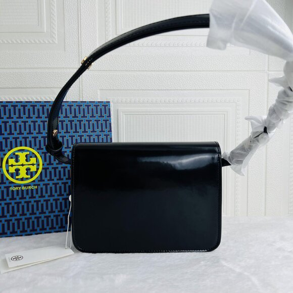 NWT TORY BURCH ROBINSON shoulder bag. - Picture 4 of 12